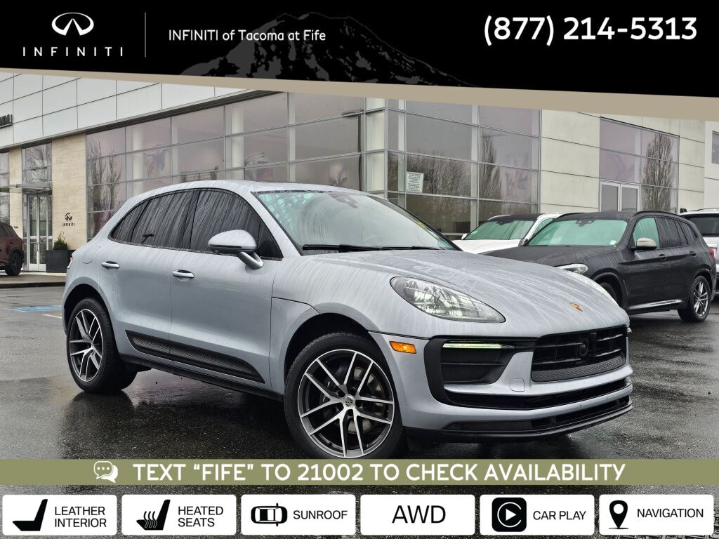 2023 Porsche Macan Base
