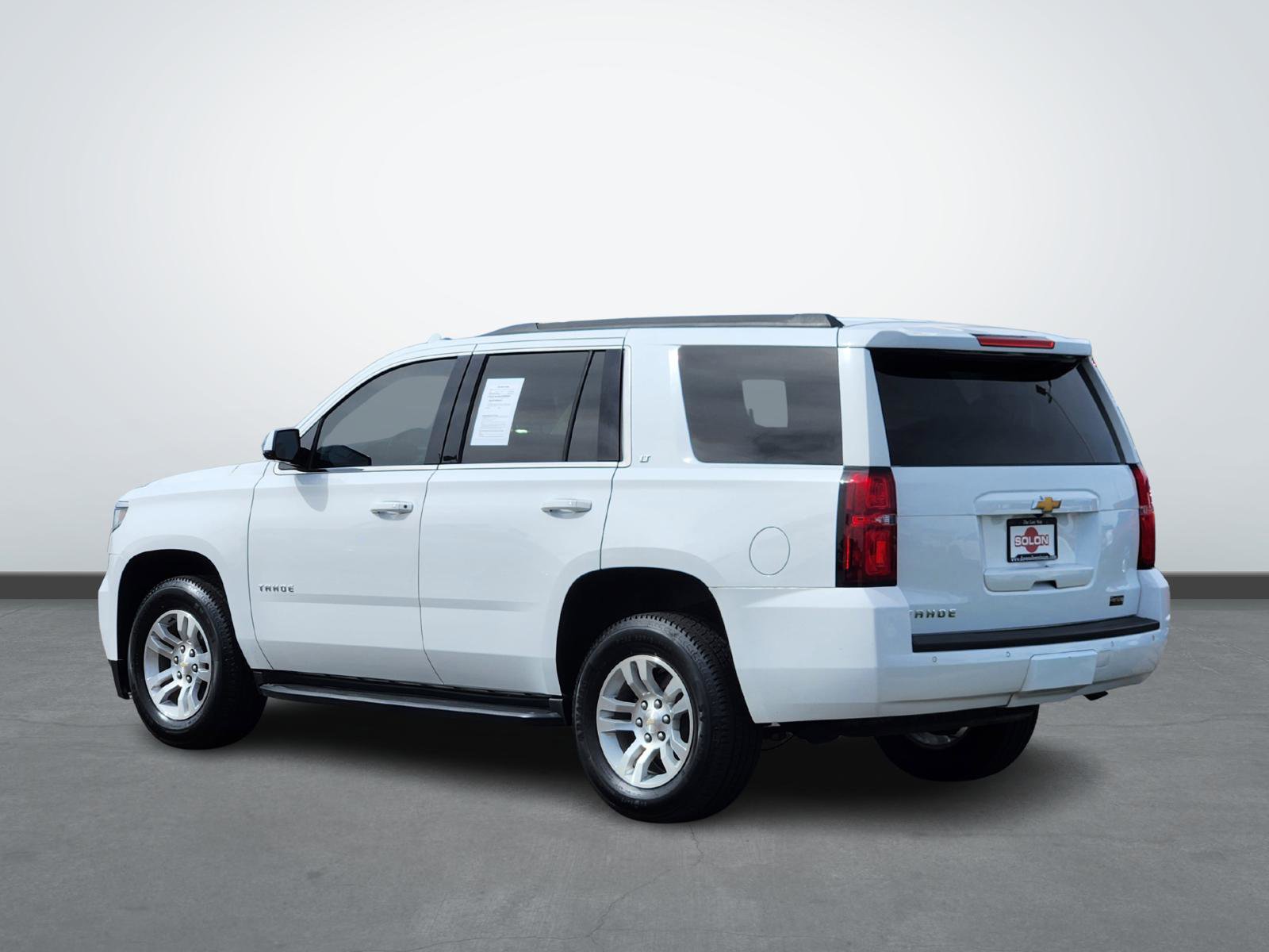 2019 Chevrolet Tahoe LT photo 3