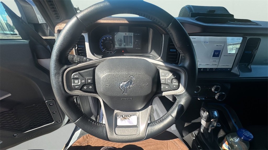 2022 Ford Bronco Outer Banks photo 10