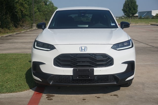 2025 Honda HR-V Sport photo 2