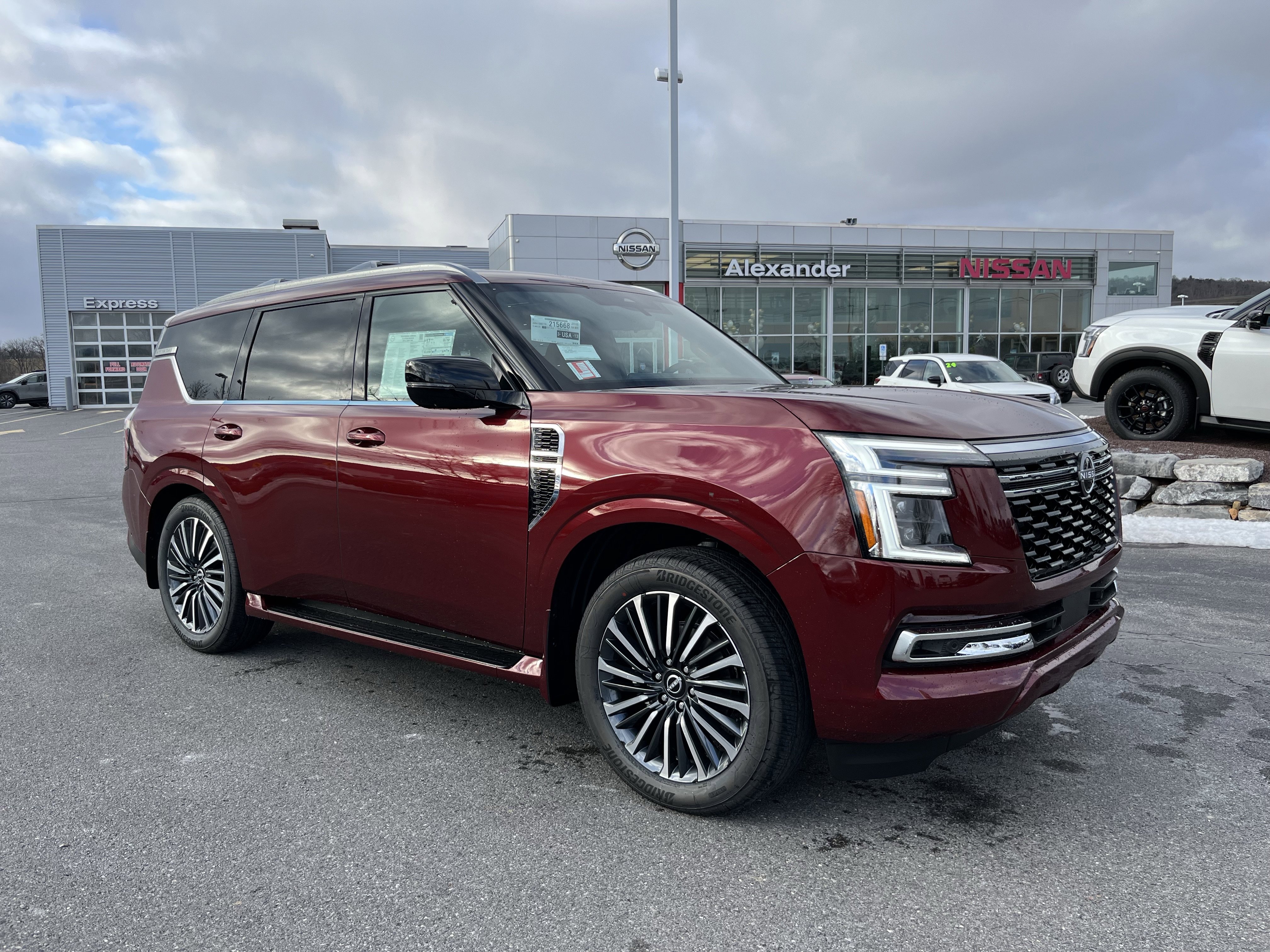 2026 Nissan Armada Platinum Reserve's photo