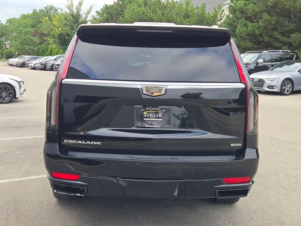 2021 Cadillac Escalade ESV Premium Luxury photo 13