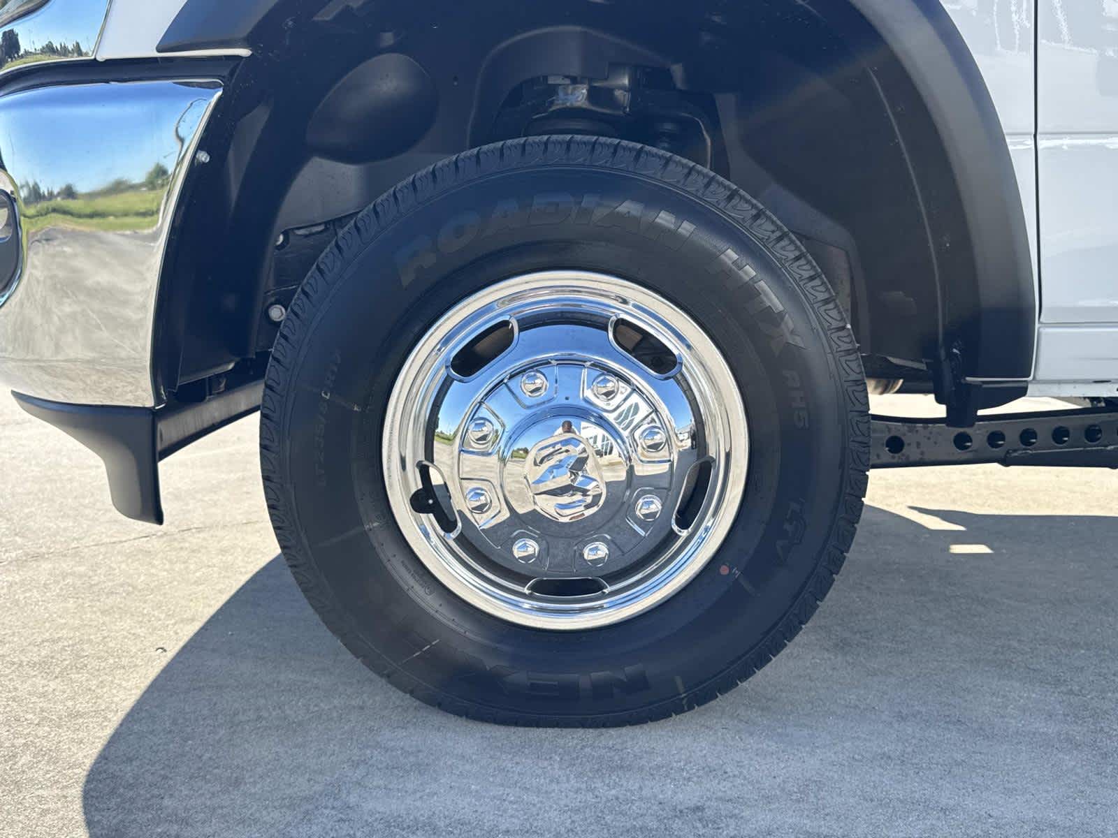 2026 Ram 3500 Tradesman photo 4