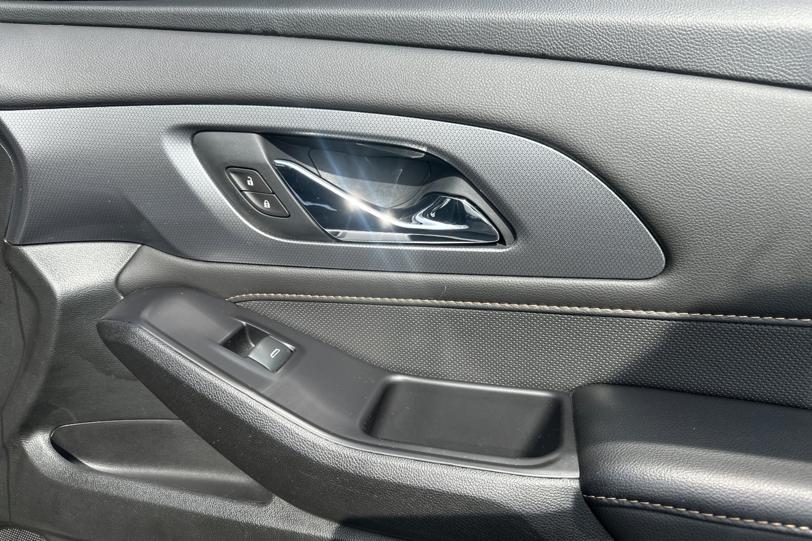 2020 Chevrolet Traverse Premier photo 21