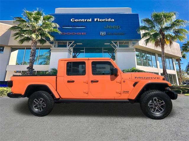 2025 Jeep Gladiator Mojave photo 2
