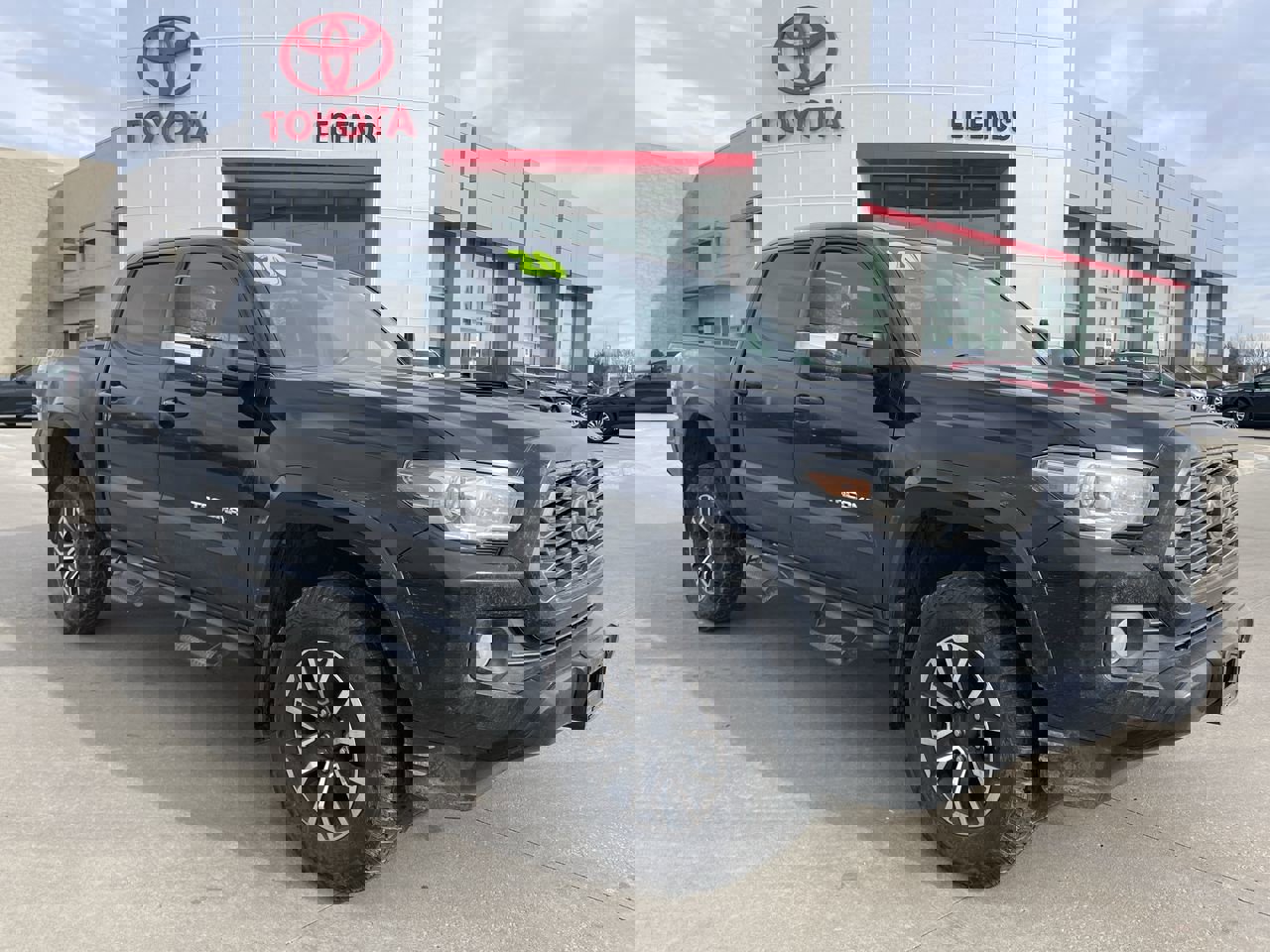 2020 Toyota Tacoma TRD Sport's photo