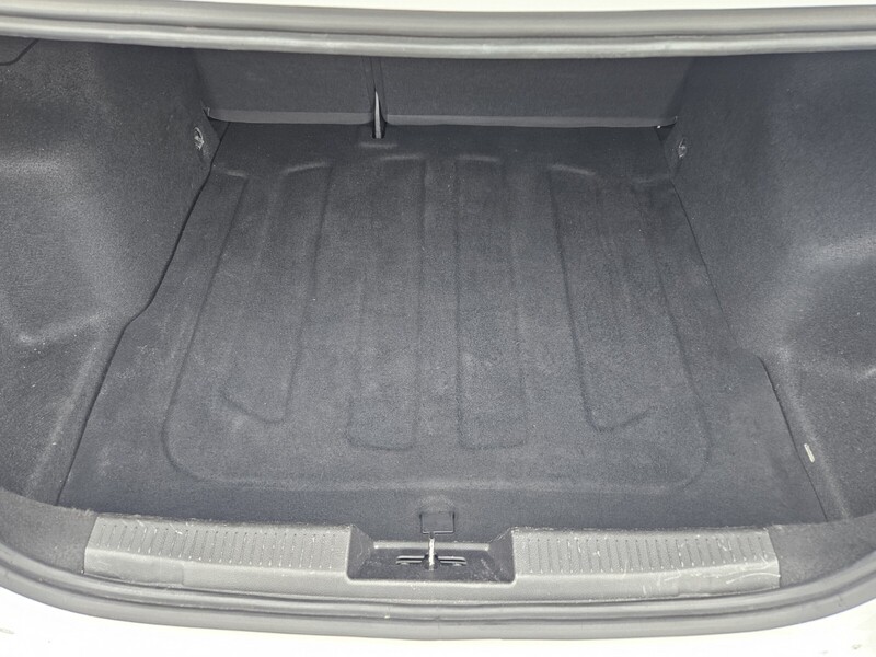 2013 Chevrolet Sonic LT photo 13