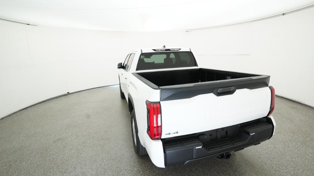 2026 Toyota Tundra SR5 CrewMax photo 14