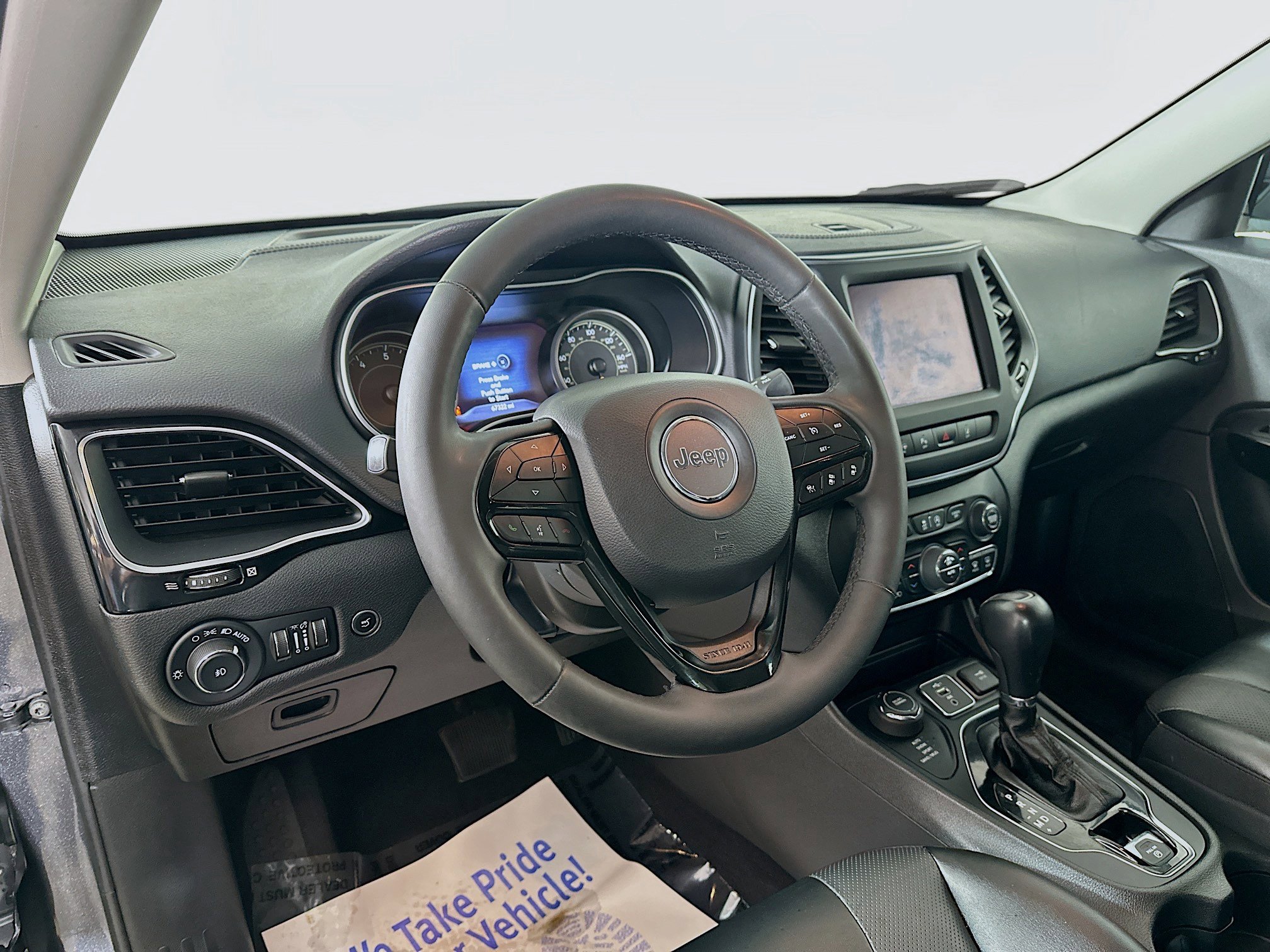2023 Jeep Cherokee Altitude photo 7