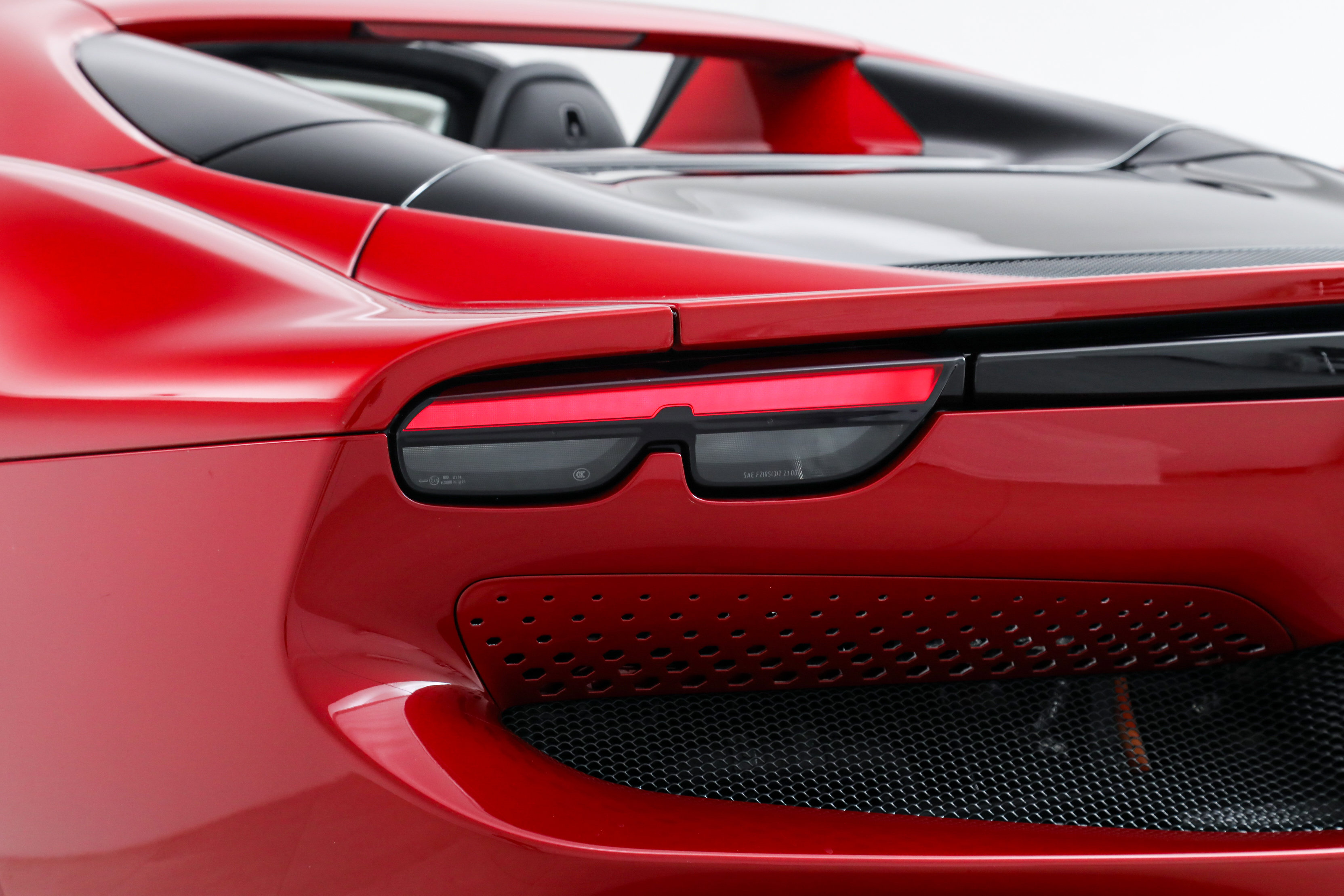 2024 Ferrari 296 GTS photo 19