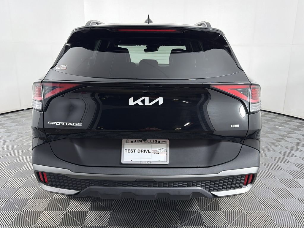 2024 Kia Sportage X-Line photo 3