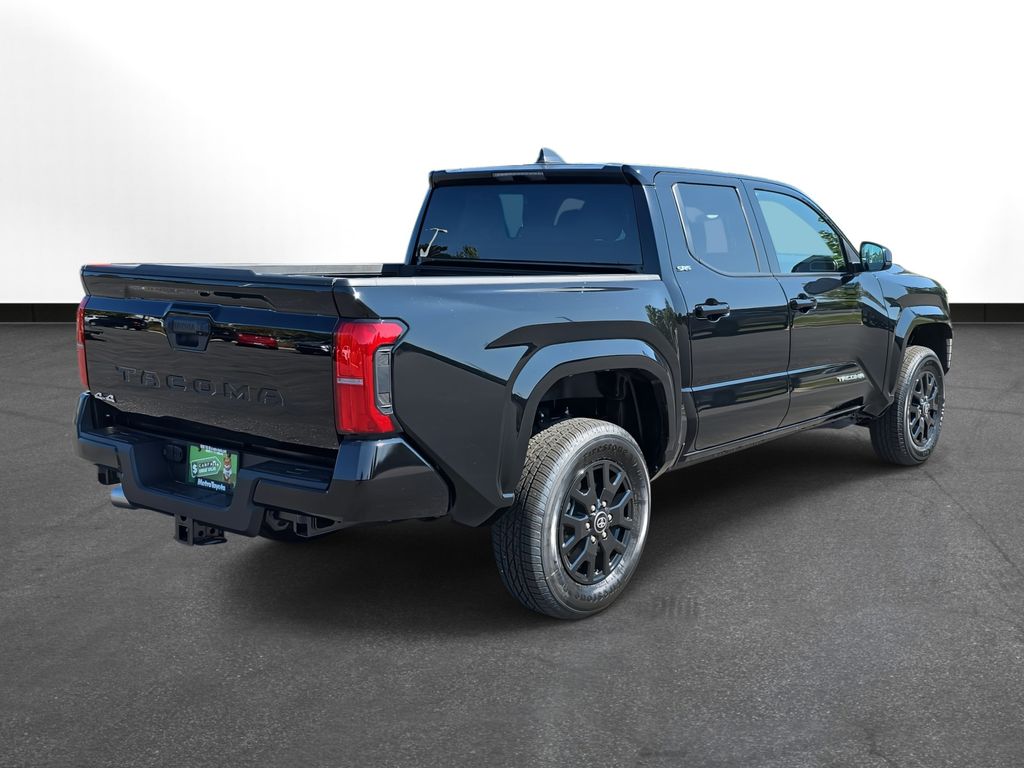 2025 Toyota Tacoma SR5 photo 5