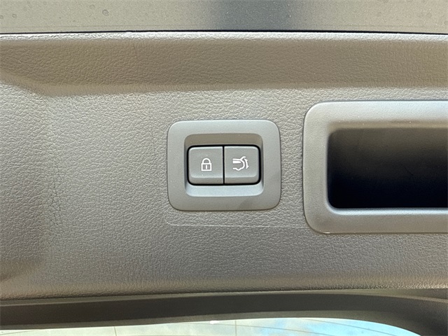 2025 Mazda CX-50 Premium Plus photo 16