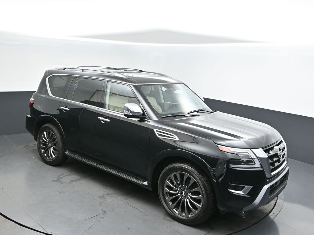 2024 Nissan Armada Platinum's photo