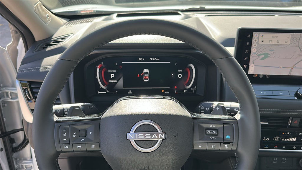 2025 Nissan Rogue Platinum photo 19