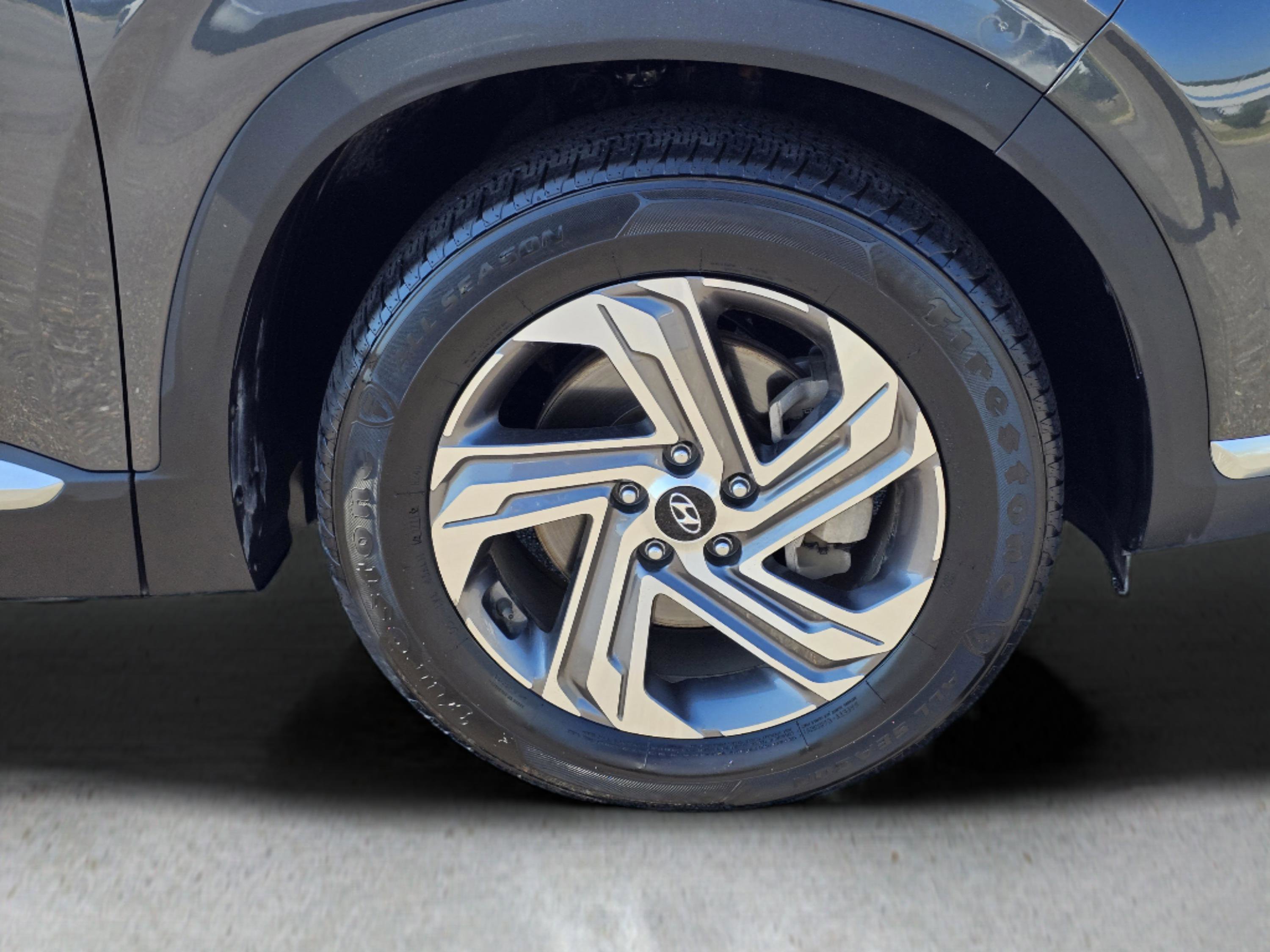 2023 Hyundai Santa Fe SEL Premium photo 6