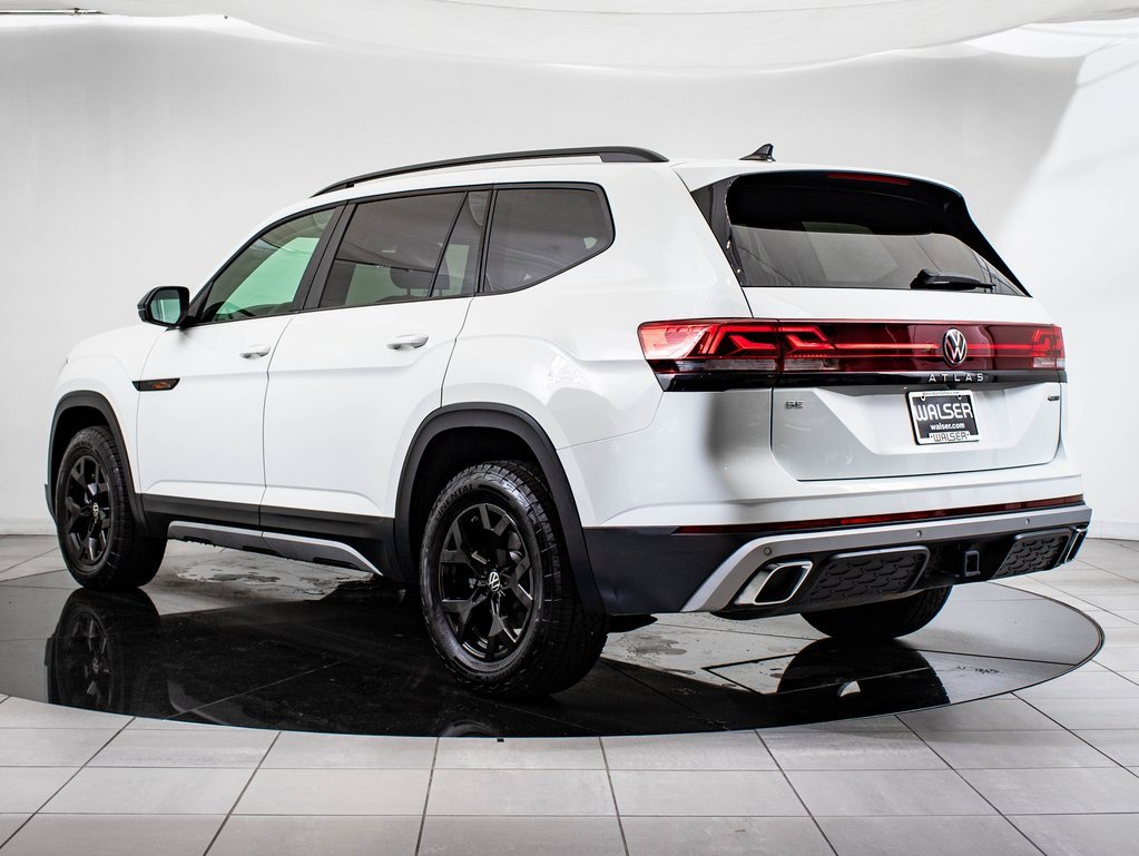 2025 Volkswagen Atlas Peak Edition SE photo 6