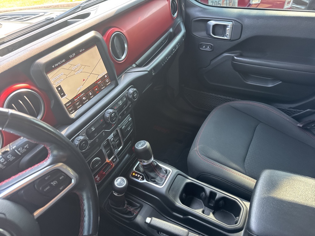 2020 Jeep Wrangler Unlimited Rubicon photo 16