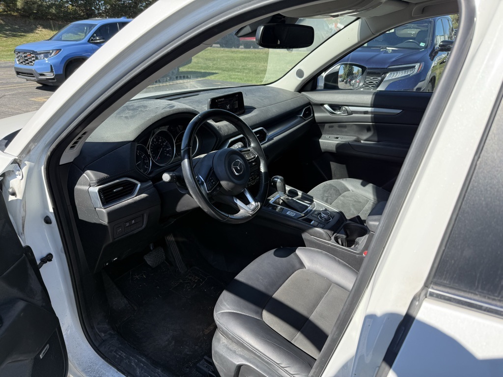 2018 Mazda CX-5 Touring photo 5