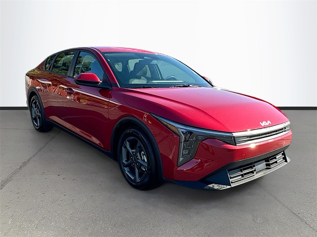 2025 Kia K4 LXS's photo