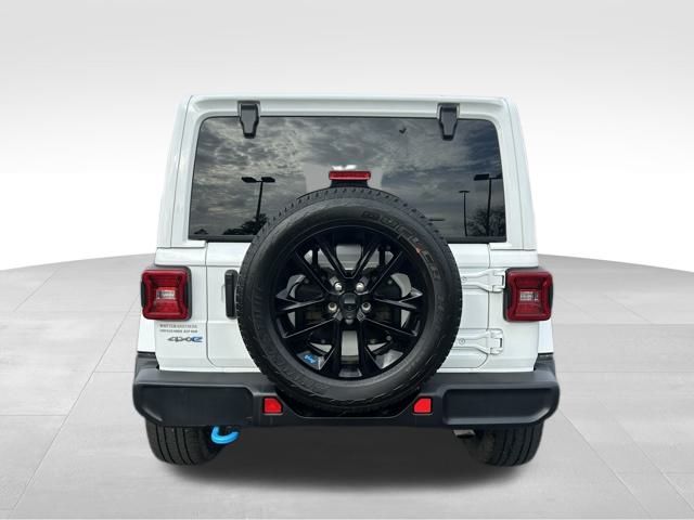 2022 Jeep Wrangler Unlimited Sahara 4xe photo 6