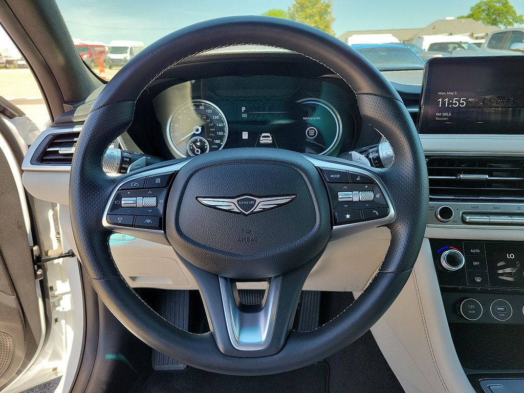 2024 Genesis G70 2.5T photo 18