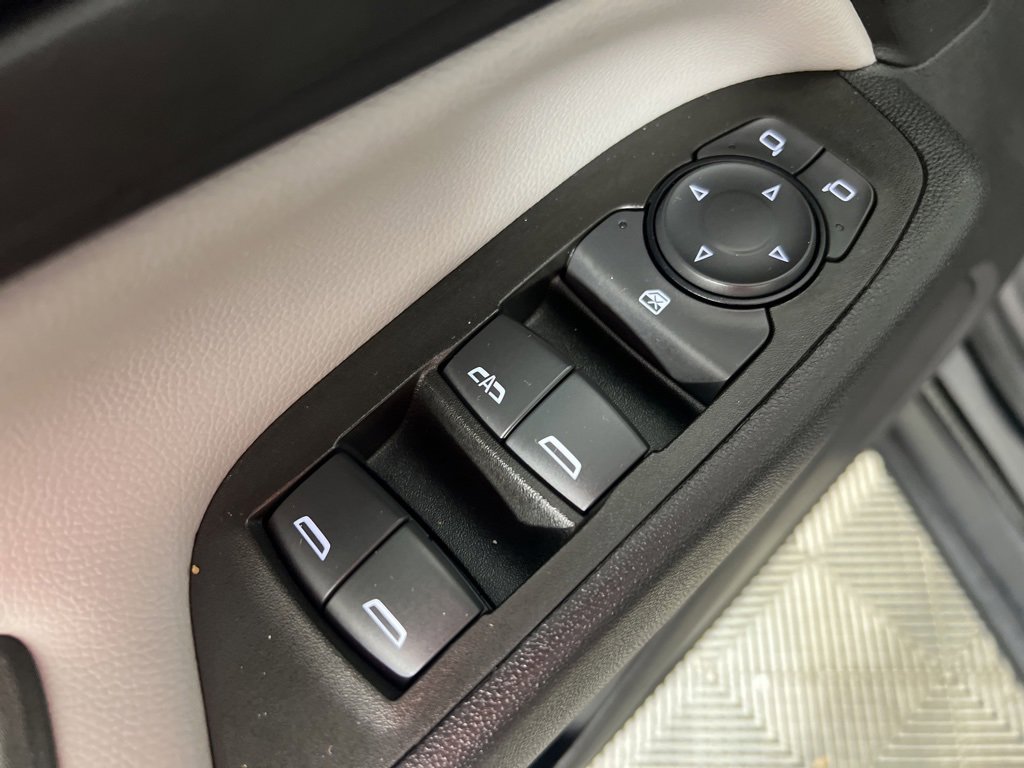 2023 Chevrolet Equinox LS photo 18
