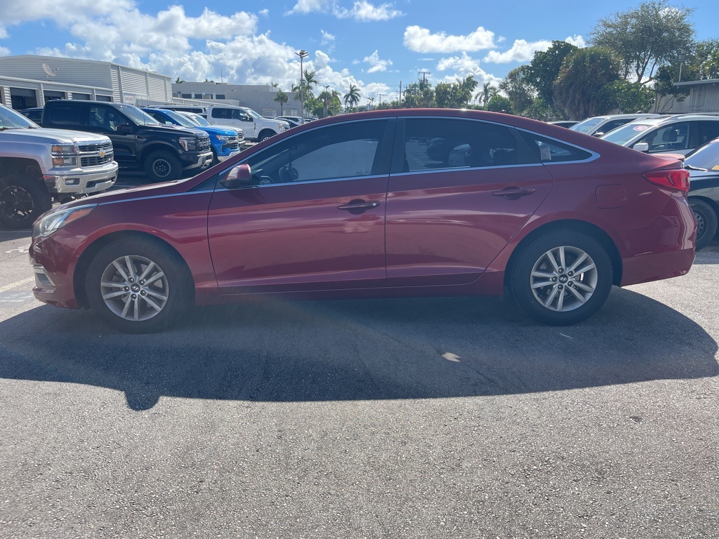 2015 Hyundai Sonata SE photo 6