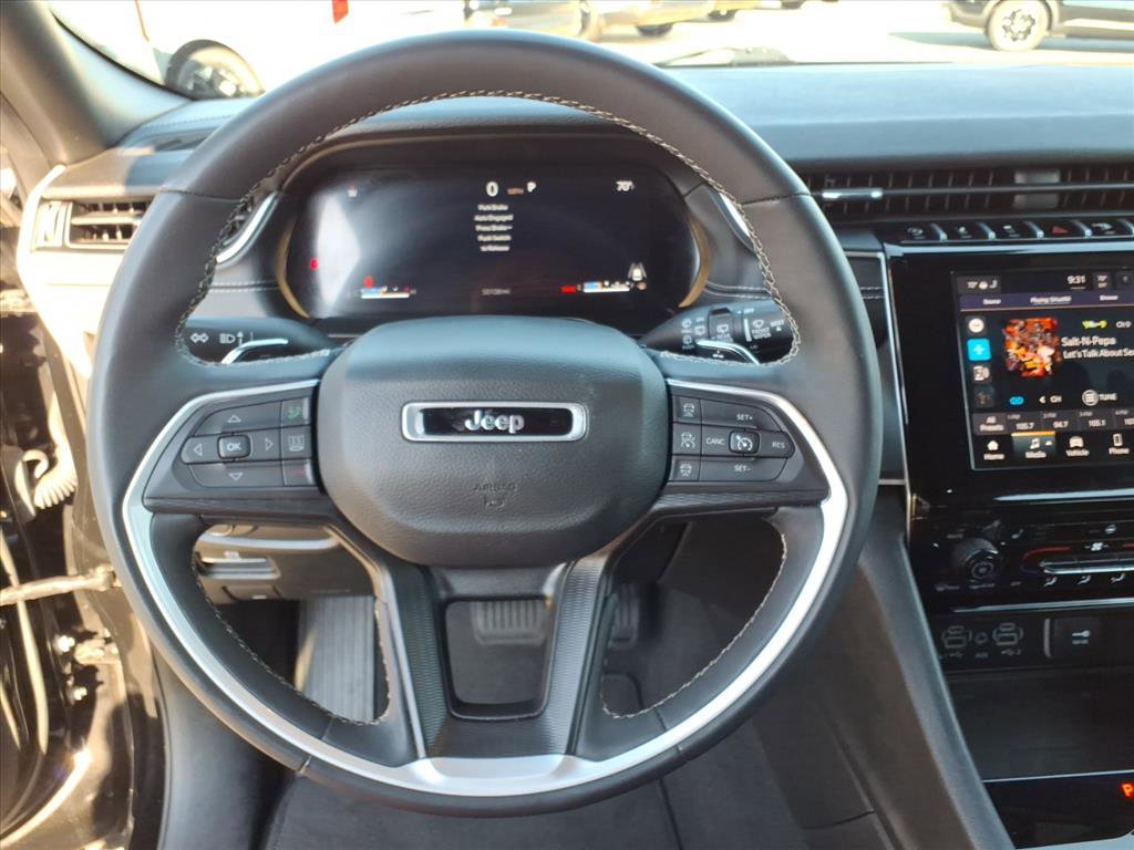 2024 Jeep Grand Cherokee Altitude photo 19