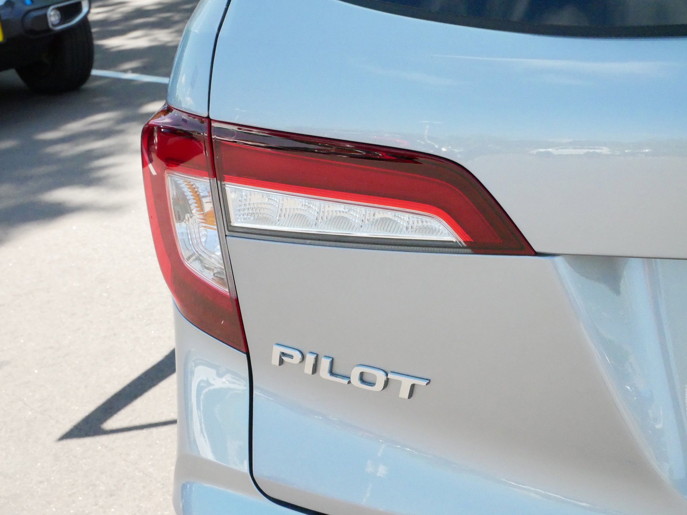 2022 Honda Pilot Sport photo 17