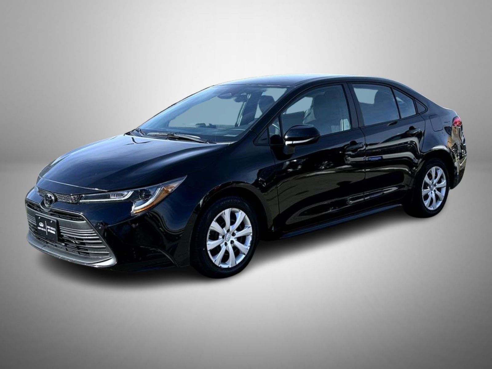 2024 Toyota Corolla LE's photo