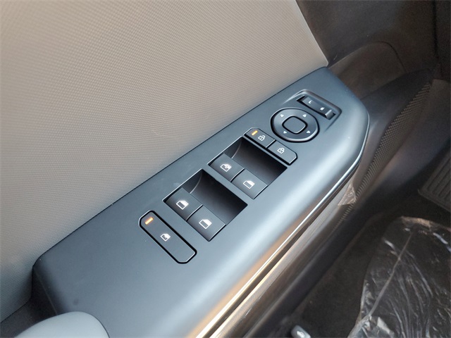 2025 Kia K4 LXS photo 28