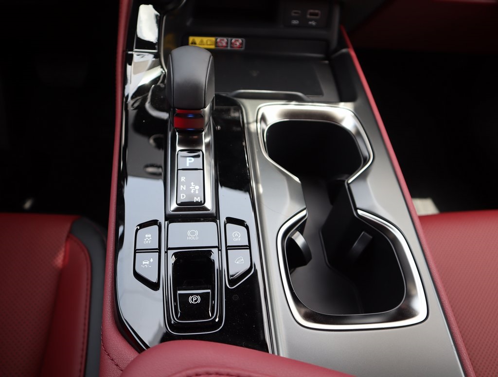 2025 Lexus NX 350 photo 26