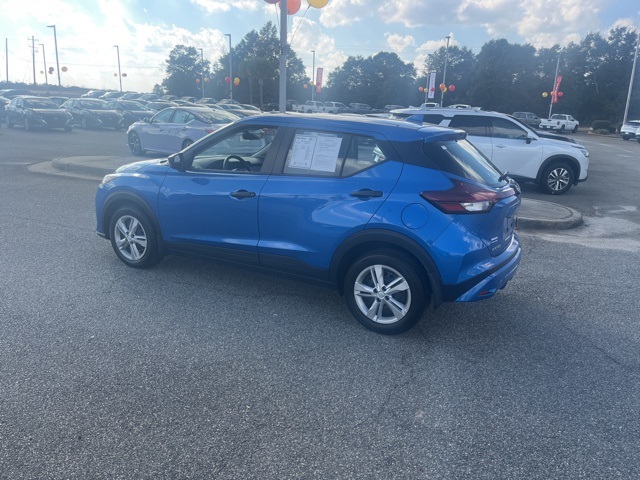 2024 Nissan Kicks S photo 4