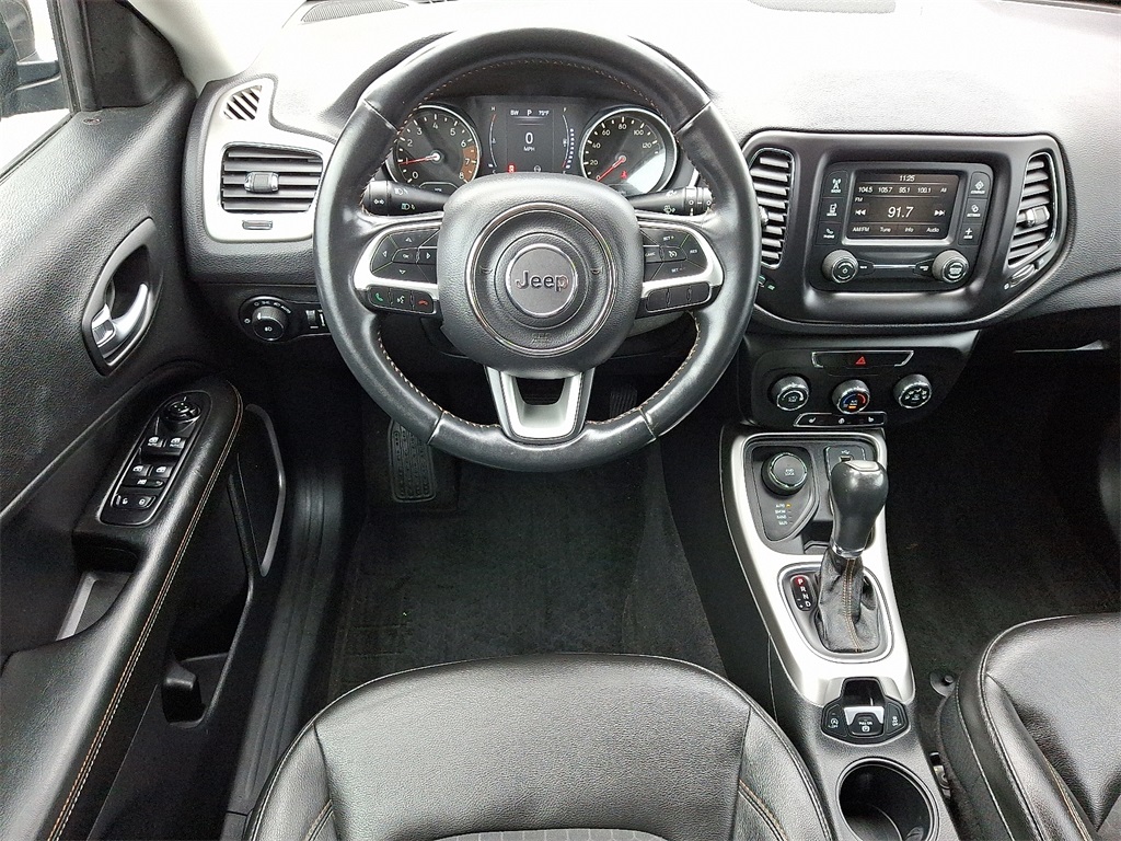 2018 Jeep Compass Latitude photo 10