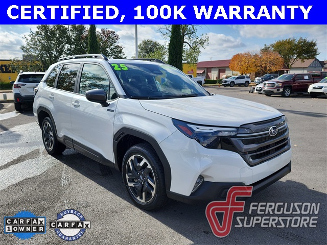 2025 Subaru Forester Premium's photo