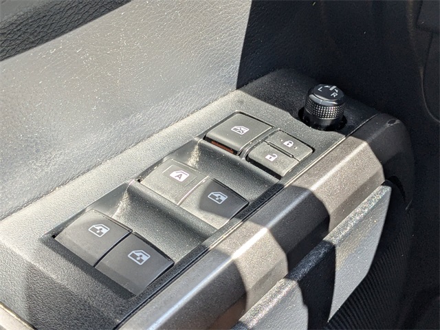 2019 Toyota Tacoma SR5 photo 21