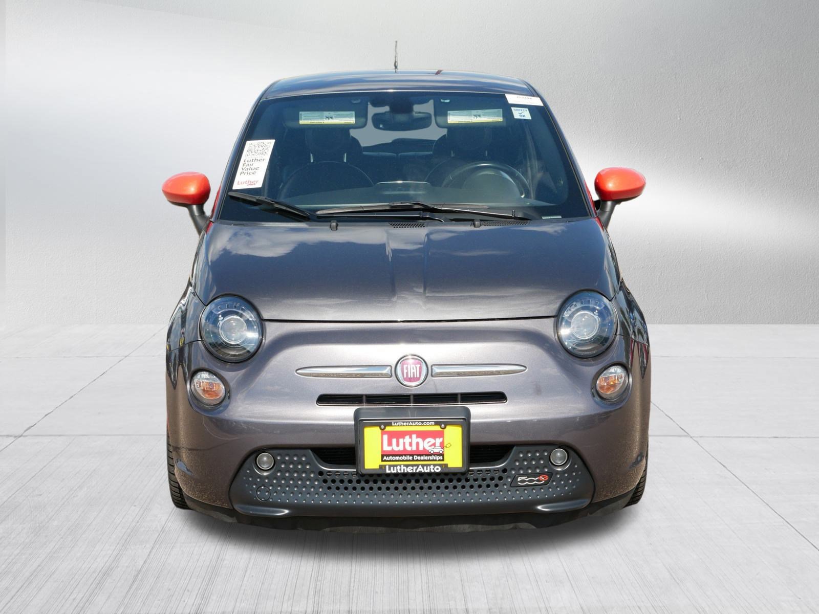 Used 2017 FIAT 500e Battery Electric with VIN 3C3CFFGE8HT661553 for sale in Brooklyn Center, Minnesota