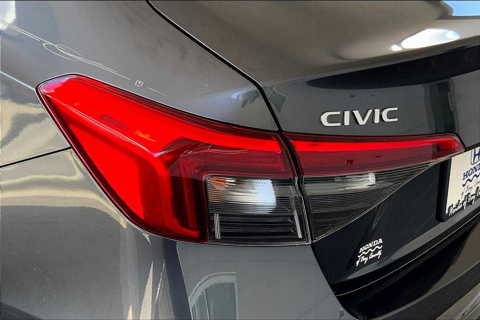 2022 Honda Civic Touring photo 26