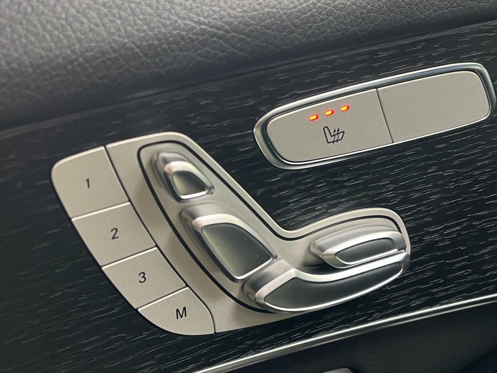 2021 Mercedes Benz GLC 300 4MATIC photo 10