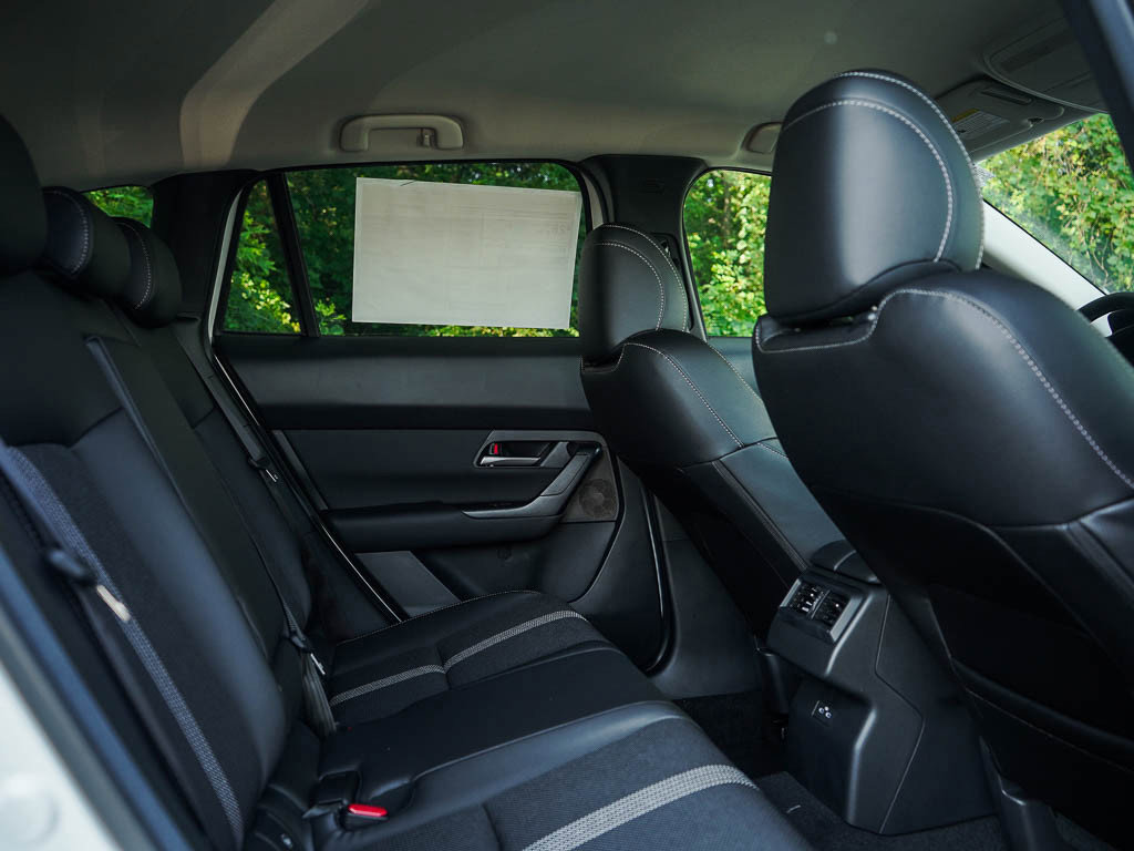 2025 Mazda CX-50 2.5 Select photo 11