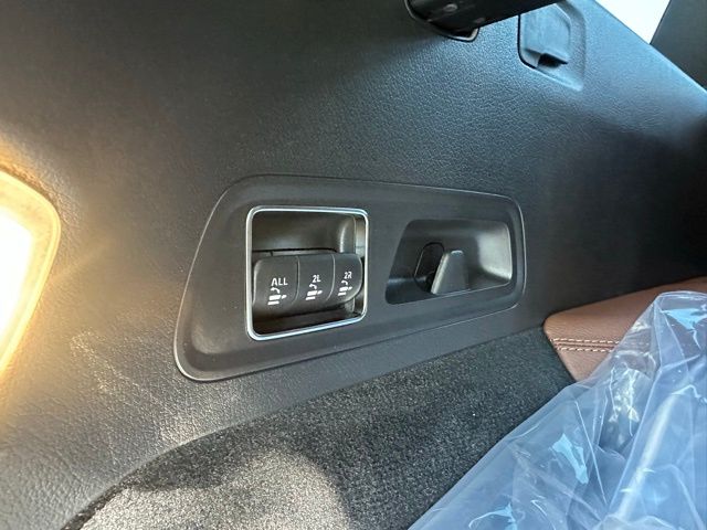 2026 Mercedes Benz GLS 450 4MATIC photo 43