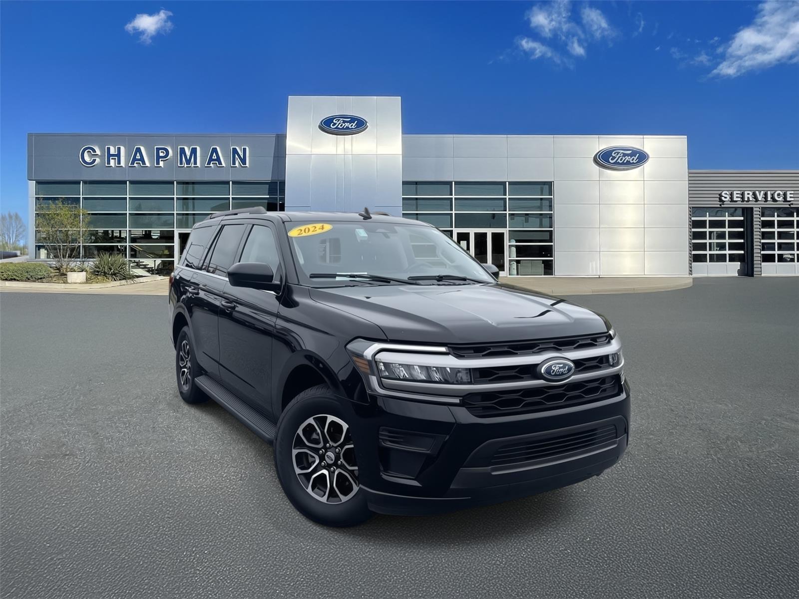 2024 Ford Expedition XLT photo 2