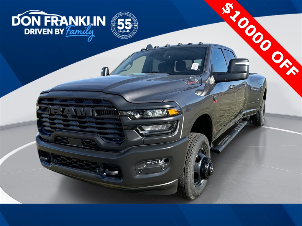 2026 RAM 3500 Tradesman's photo