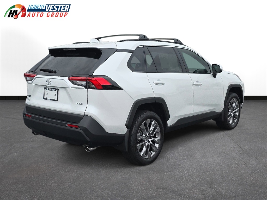 2025 Toyota RAV4 XLE Premium photo 5