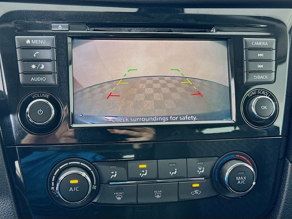 2020 Nissan Rogue S photo 13
