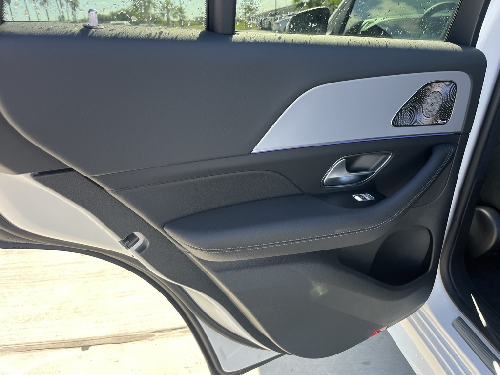 2026 Mercedes Benz GLE 450 4MATIC photo 21