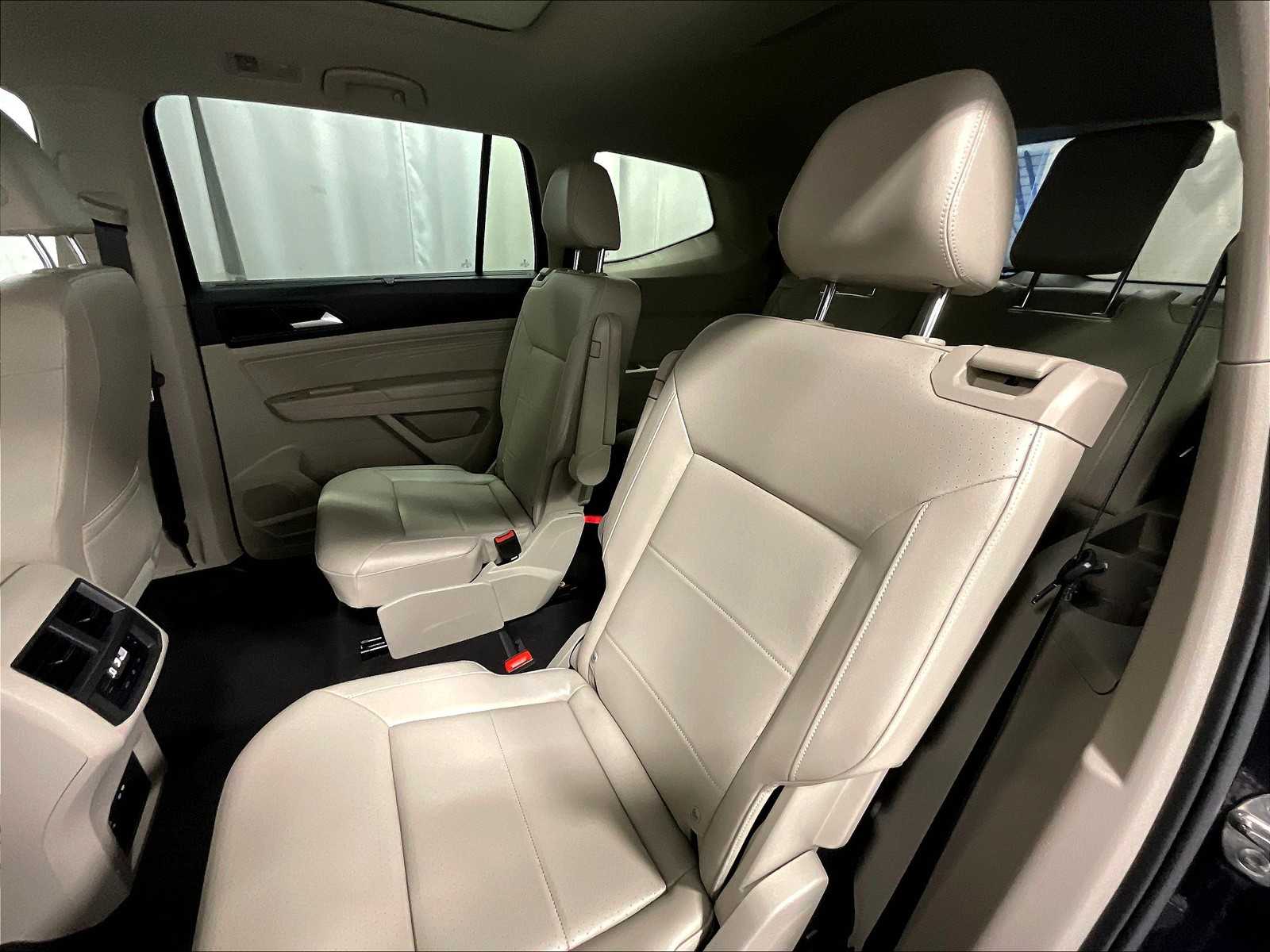 2022 Volkswagen Atlas V6 SE Technology photo 11