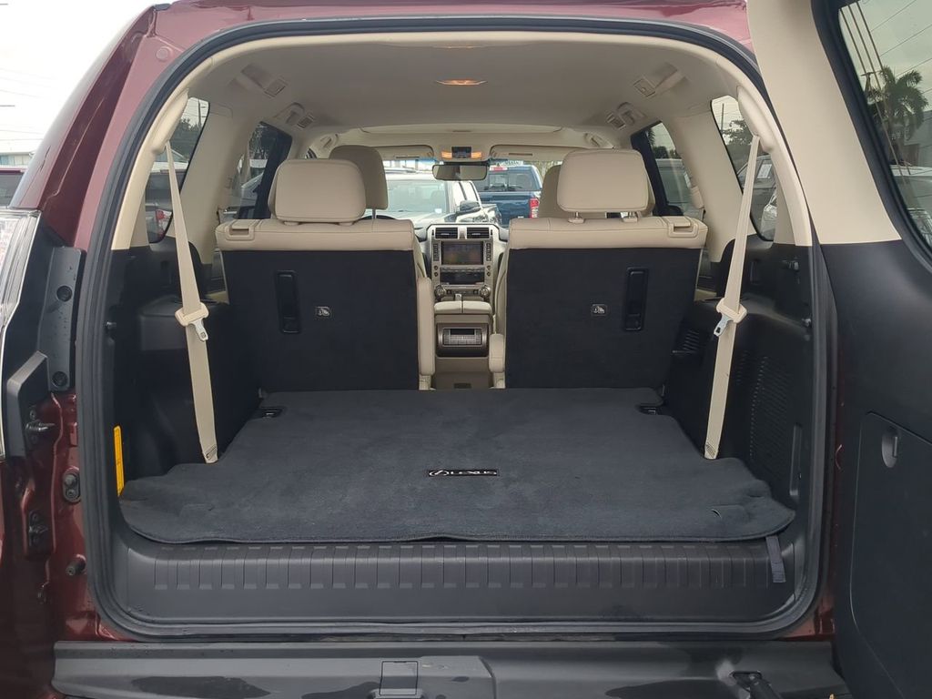 2021 Lexus GX 460 Premium photo 12