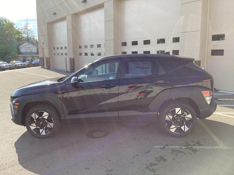 2025 Hyundai Kona SEL photo 4